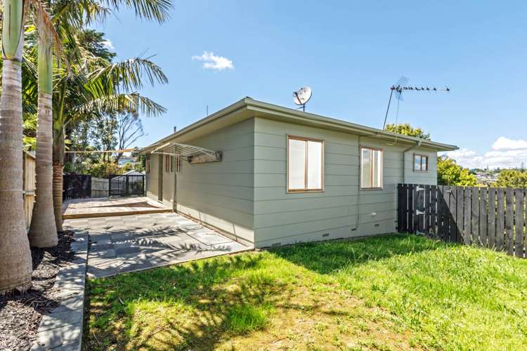 1/37 Camrose Place Glenfield_16