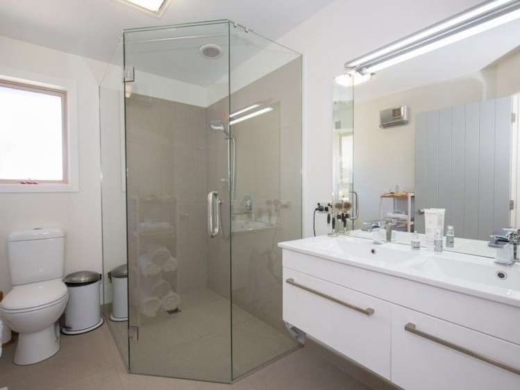 18 Bevan Place Wanaka_8