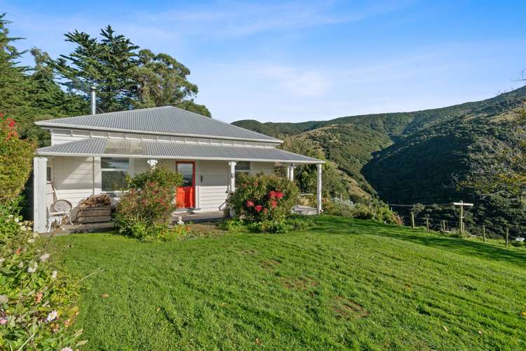 429 Hickory Bay Road Akaroa_1