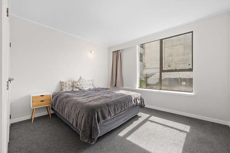 13/70 Hobson Street Thorndon_4