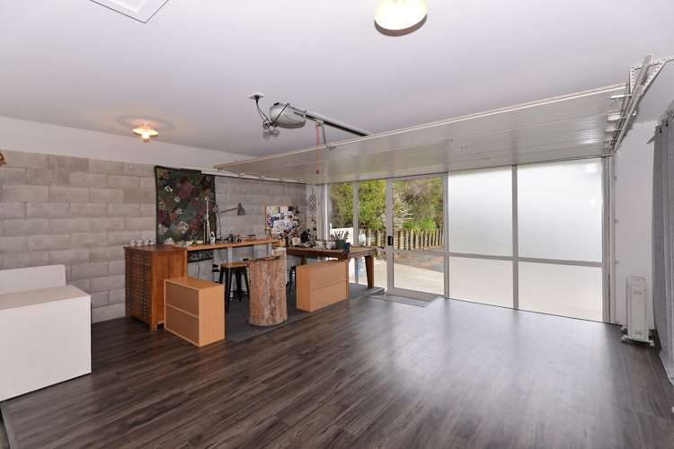 19a View Mount Stoke_14