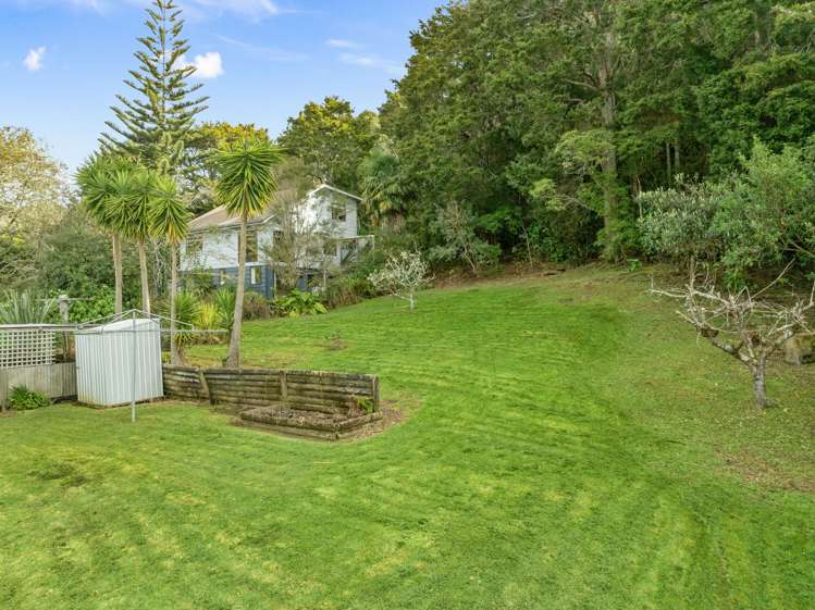 32 Glendale Road Woodhill_13