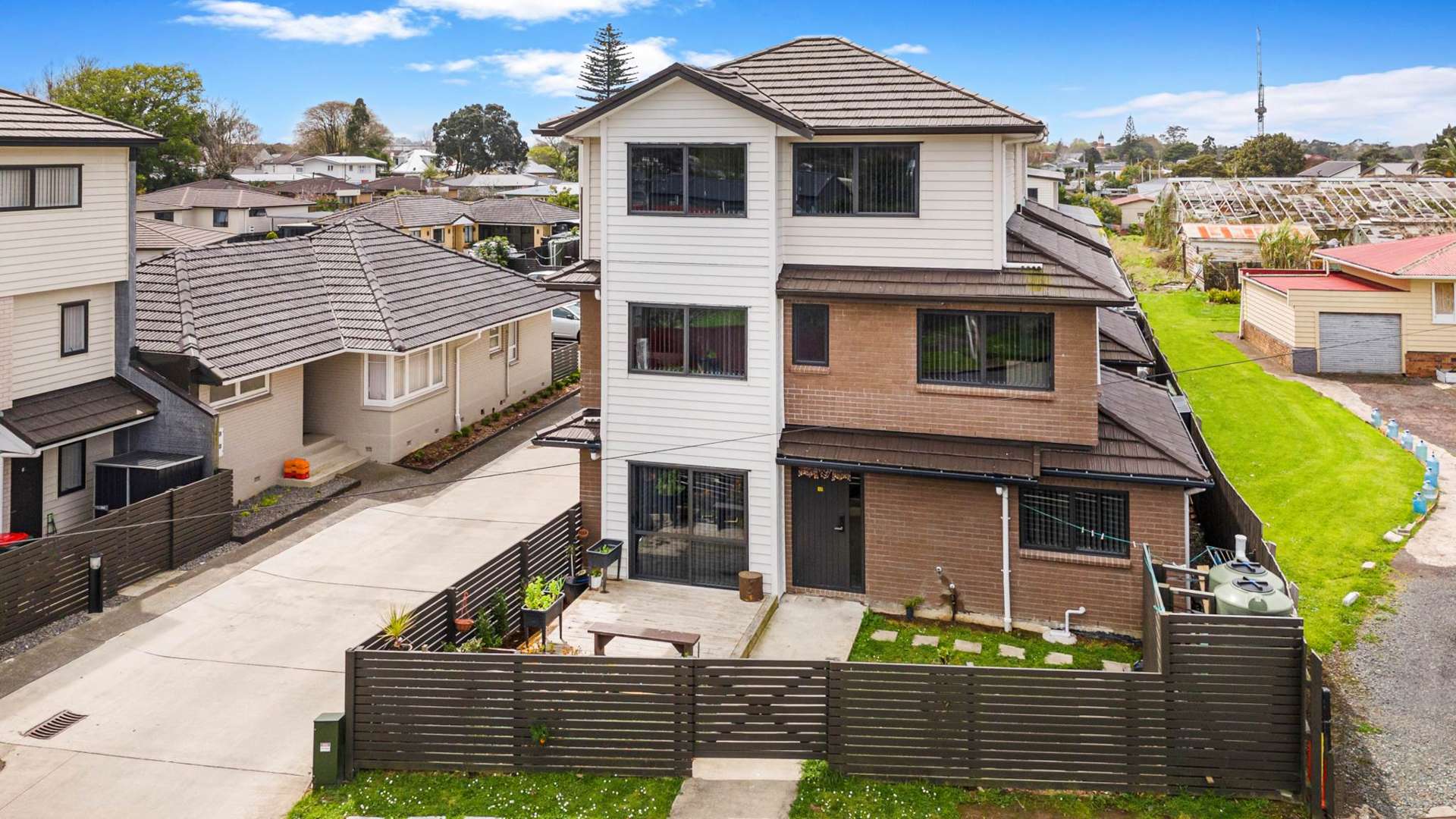 12/30 Calvert Avenue Mangere East_0