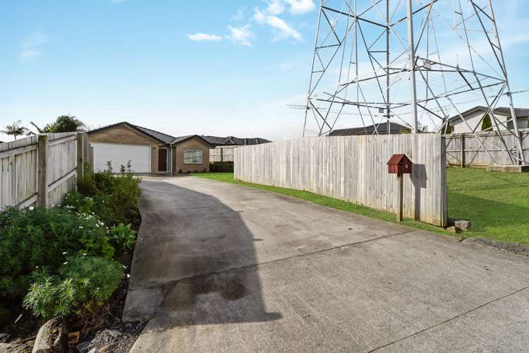 6 John Broad Place Flat Bush_21