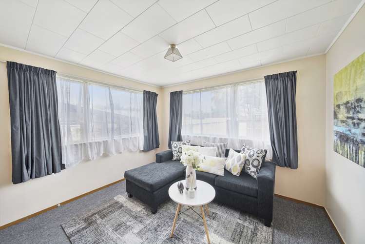 29 Studfall Street Pakuranga Heights_11