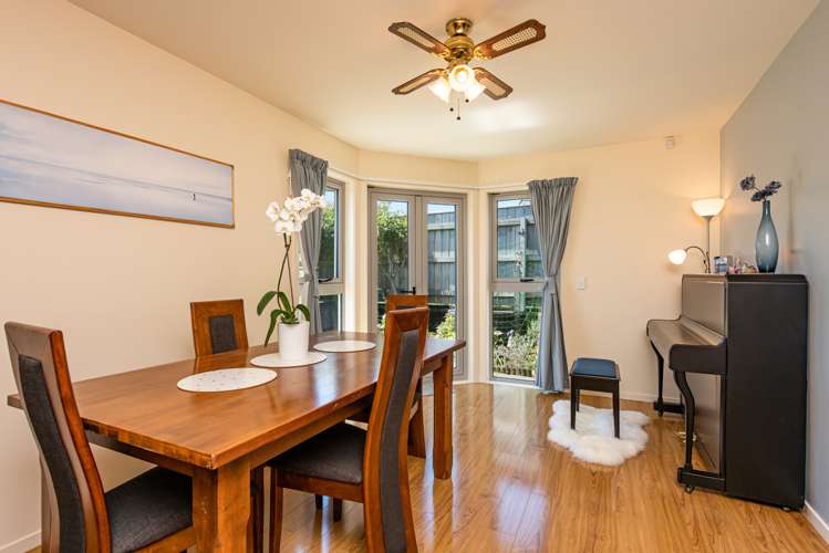 6 Black Pine Road Woodridge_8