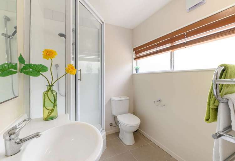 6 Anchor Place Beach Haven_17