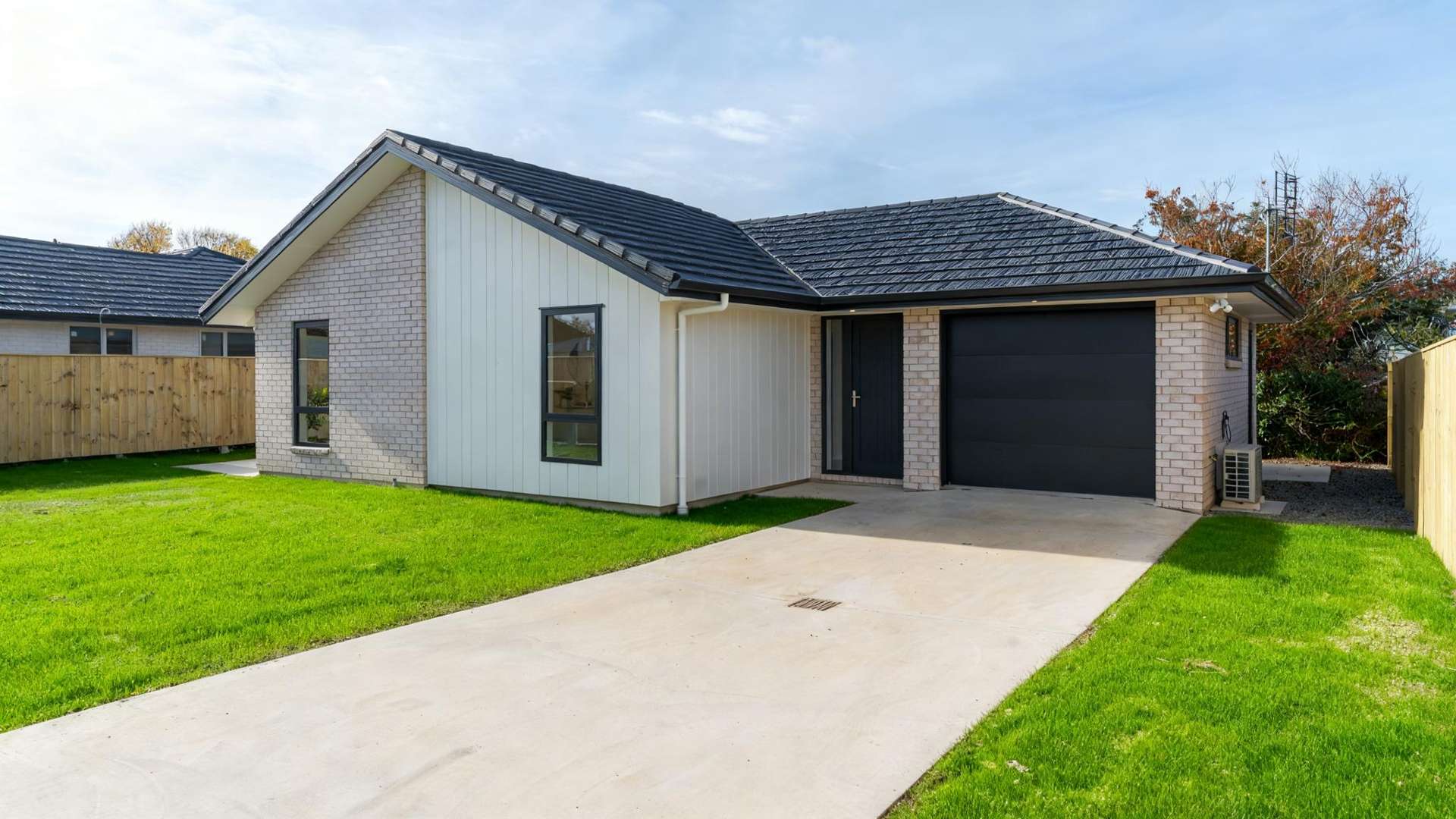 2/40 Harley Street Masterton_0