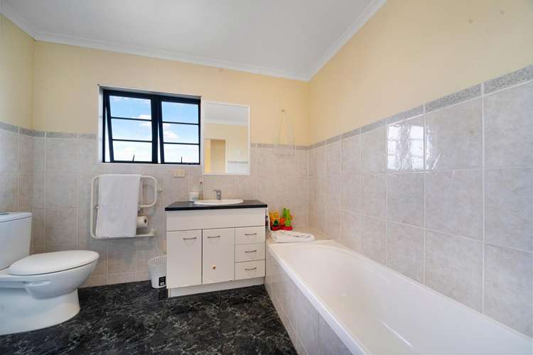 42A Totara Road Te Atatu Peninsula_25