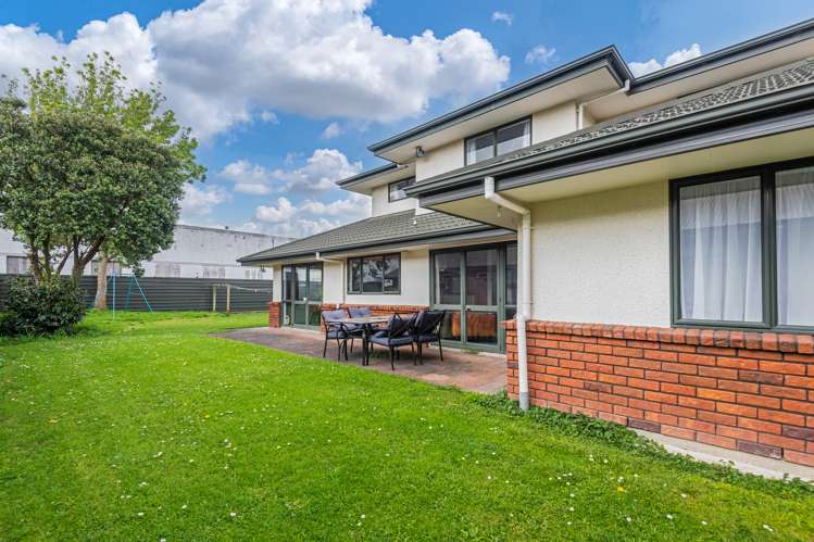 16 Sierra Court Roslyn_16