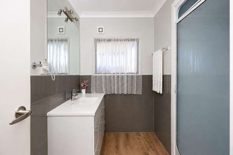 77 Avondale Road Taradale_7