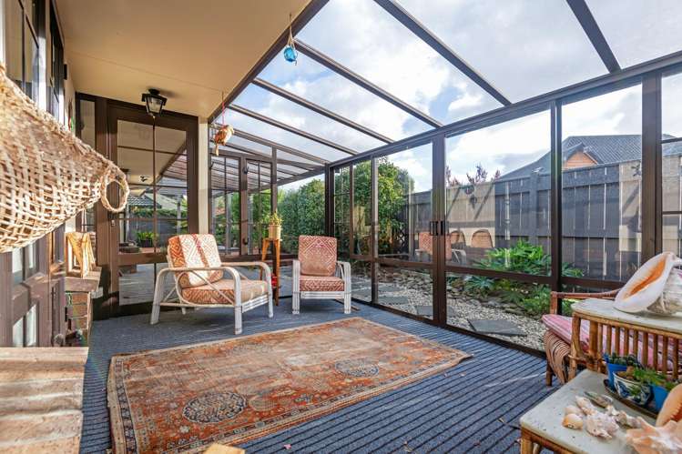 19 Caroline Crescent Highbury_7