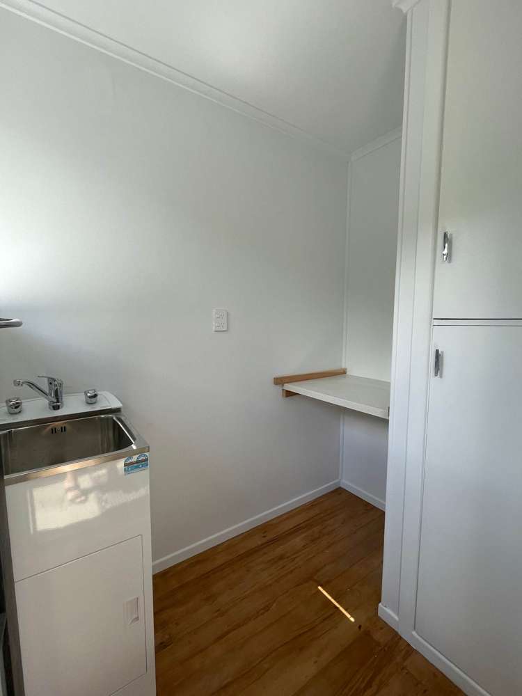 247 Sturges Road Henderson_10