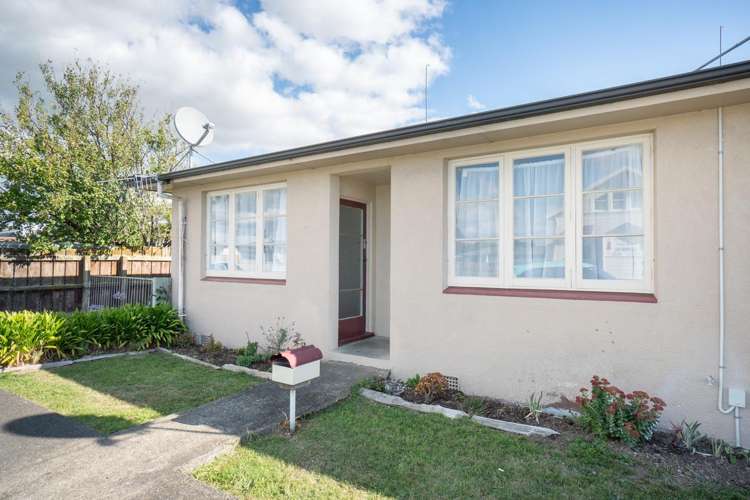 2/58 Weld Street Feilding_10