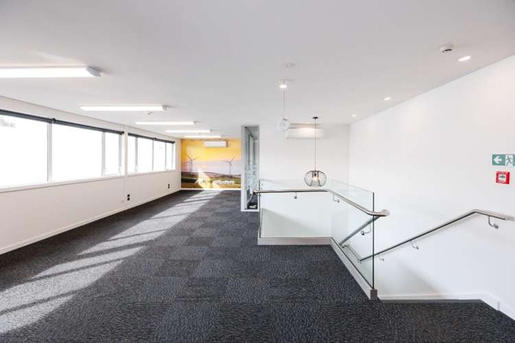 656 Tremaine Avenue Milson_8