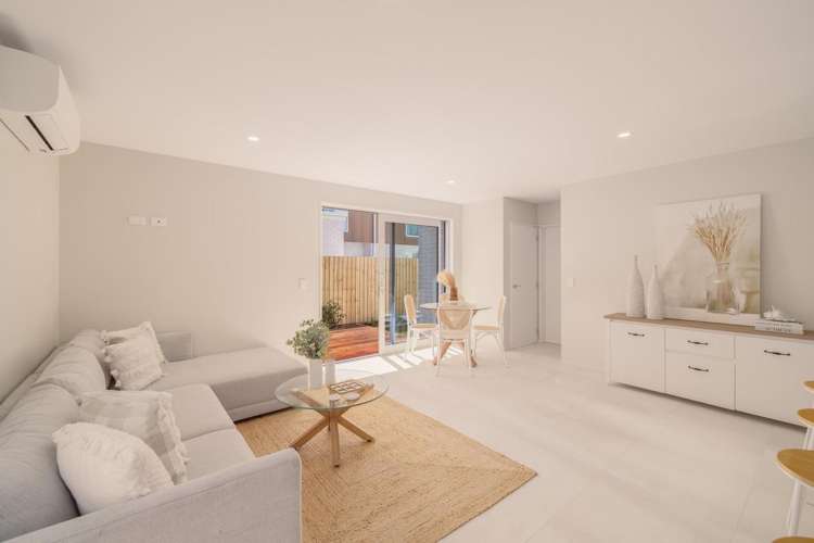 4/50 Marine Parade North New Brighton_2