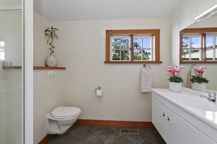 84 Pendarves Street New Plymouth Central_17