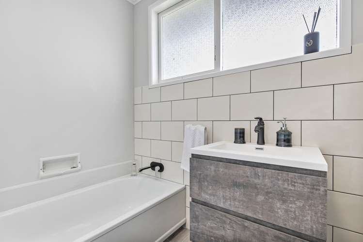 27 Woburn Street Mangere East_10