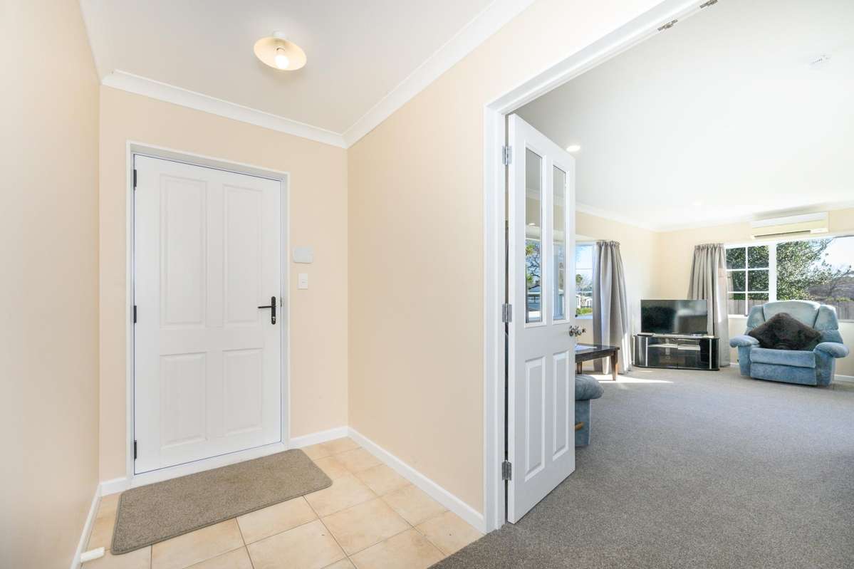 1A Kings Court_4