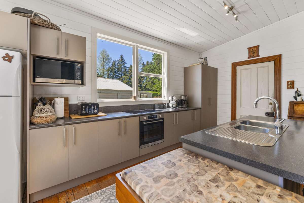 93 Oak Drive_1