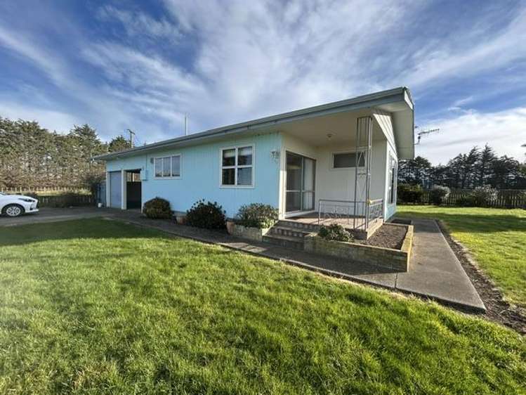 205 Burnside Road_0