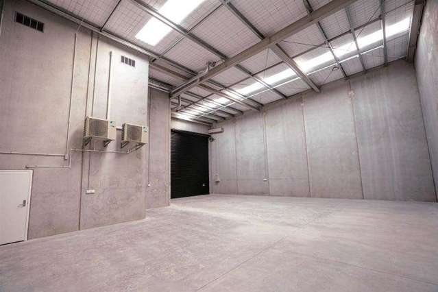 Unit 2/88 Hobsonville Road Hobsonville_1