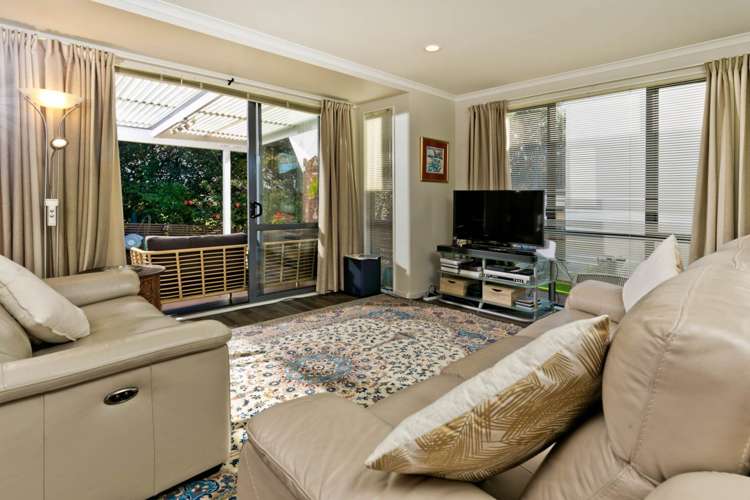 77 Alverna Heights View Gulf Harbour_9