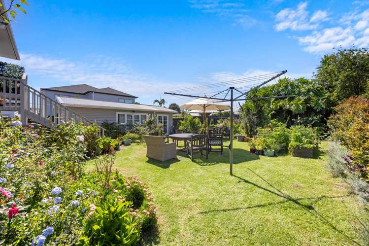 9 Stokes Avenue Te Atatu Peninsula_15