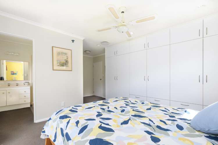 114 Carlton Street Bellevue_15