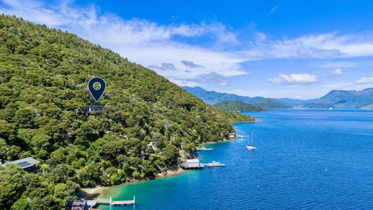 Kumutoto Bay Kumutoto Bay_2