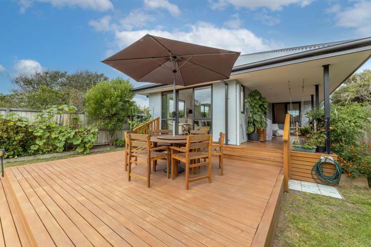 357 Estuary Road South New Brighton_16