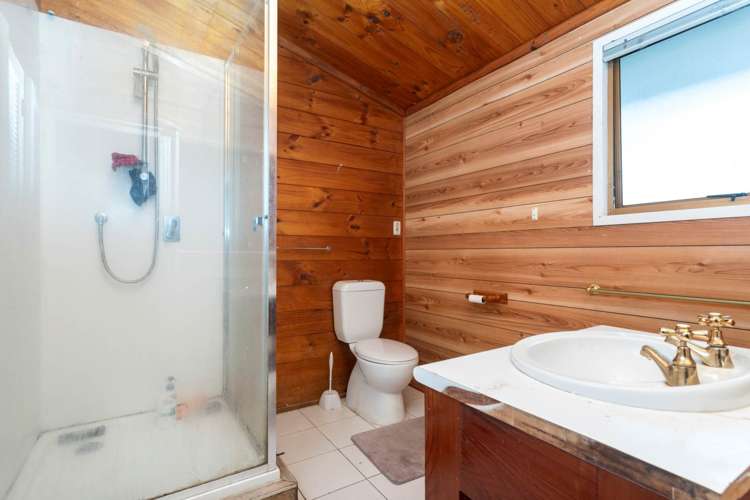 6 Thurston Place Bucklands Beach_13