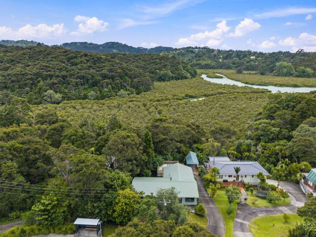 126 Laingholm Drive Laingholm_4