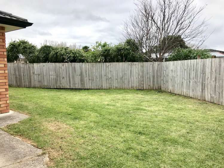 8a Tiari Place Mangere East_8
