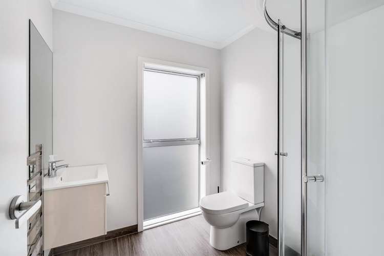 2/4 Palmerston Street Hamilton Central_6
