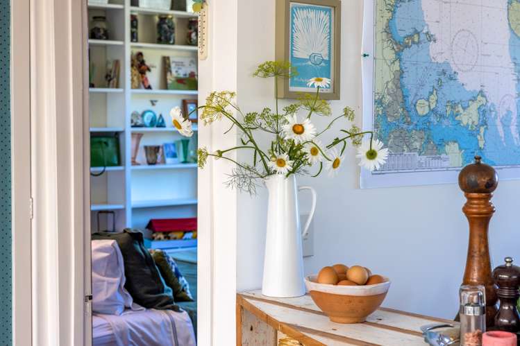 24 The Esplanade Oneroa_18