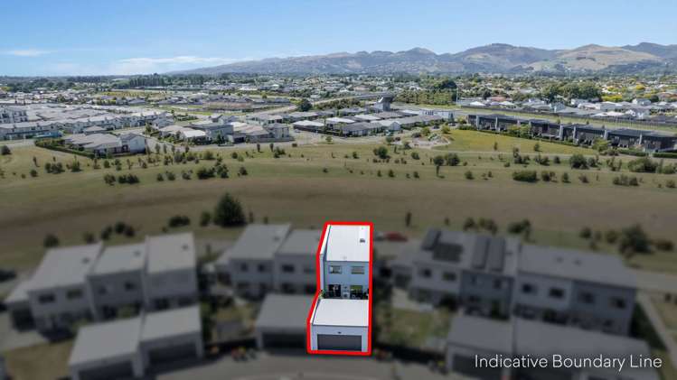 16 Tippet Crescent Wigram_18