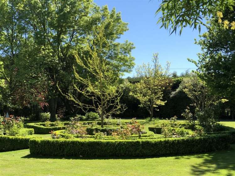 51 Ivey Road Templeton_13