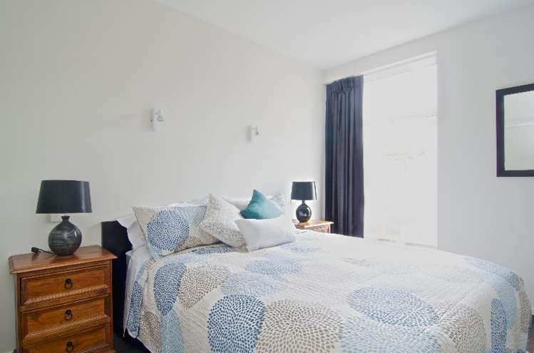 3/237 Hereford street_6