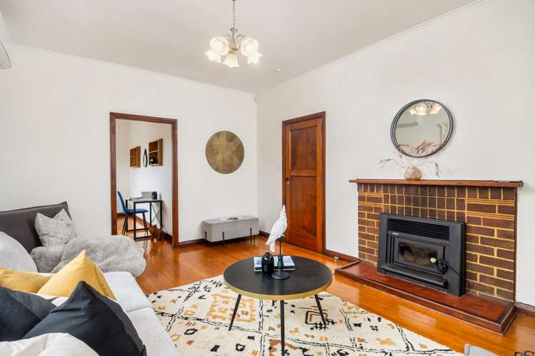 80 Carrington Road Mount Albert_11