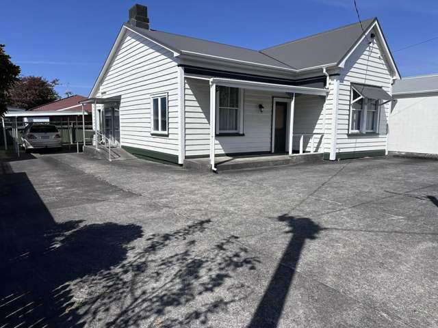 Ideal for Medical/  Consultancy