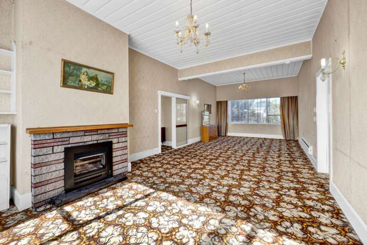 16 Old South Road Okato_4