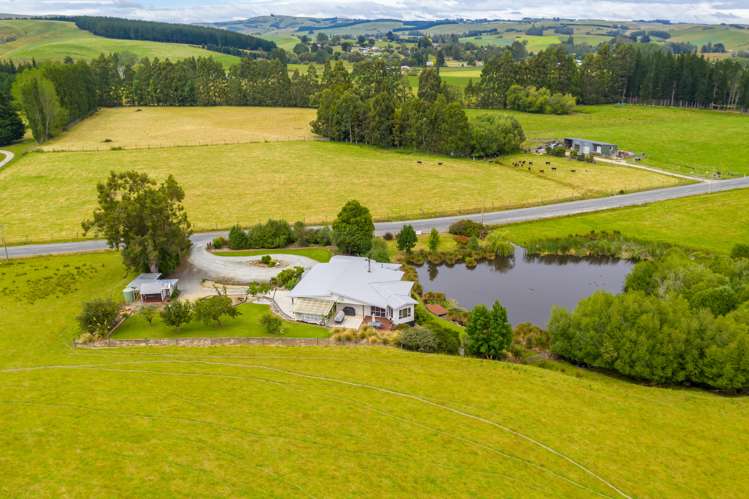 75 Lockharts Road Waitahuna_17