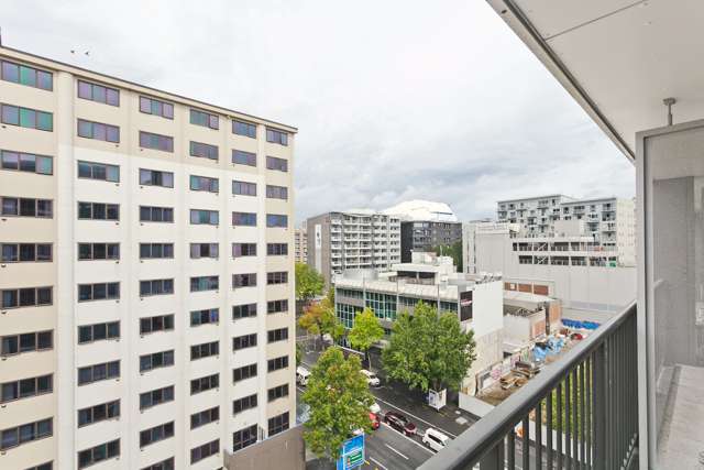 1011/53 Cook Street Auckland Central_2