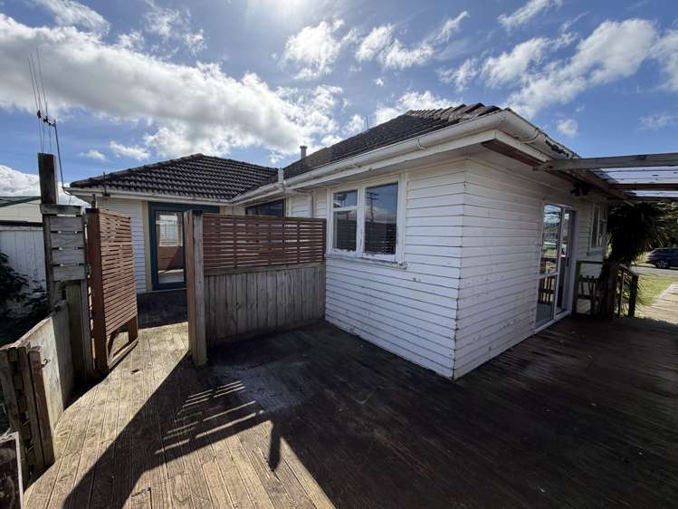 16 Robertshawe Crescent Dannevirke_18