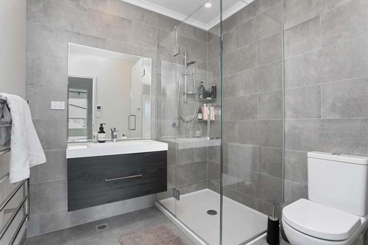 3 Sanremo Lane Stanmore Bay_11