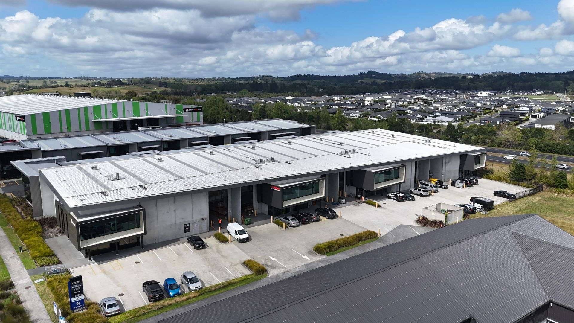 Unit 2/20 Highgate Parkway Silverdale_0