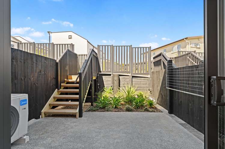 73 Freeland Avenue Mount Roskill_13