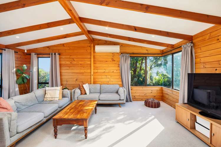 1/16 Riverview Road New Lynn_12