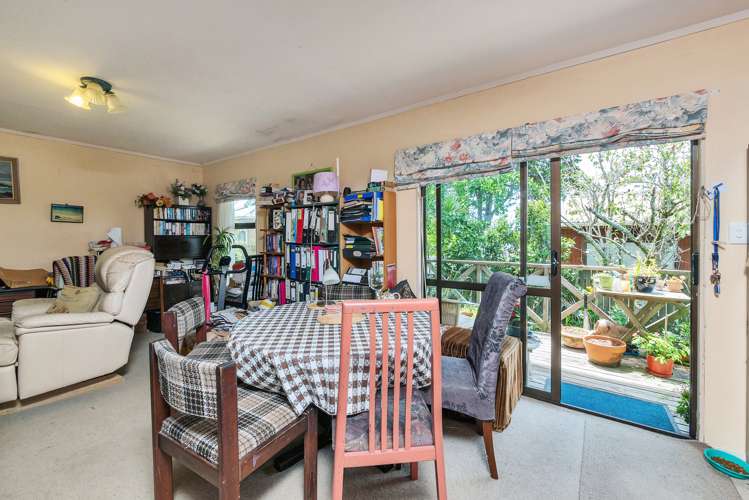 4/70a Woodglen Road Glen Eden_7